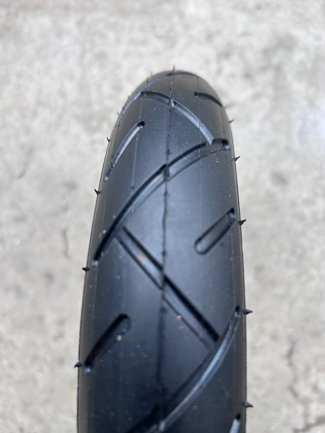 Scooter Tyre 10 x 2.125